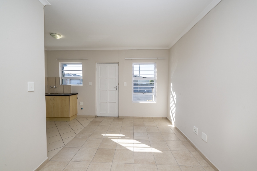 2 Bedroom Property for Sale in Sunset Glen Western Cape